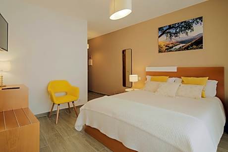 Casa dos 4 Caminhos - Guest House Douro