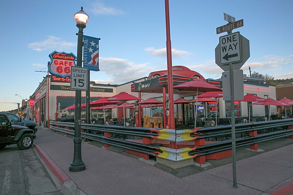 Grand Canyon Railway Hotel