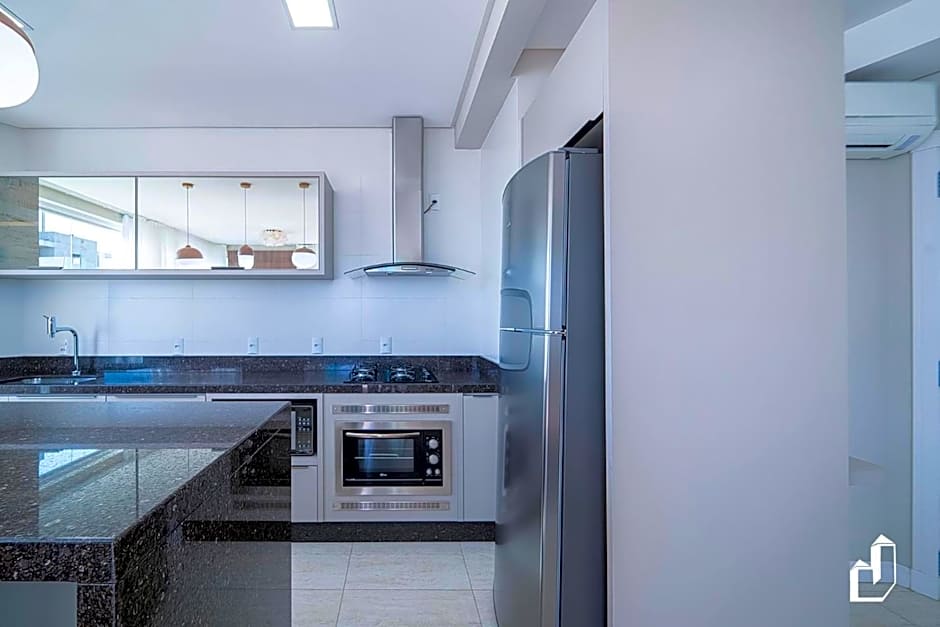 Cobertura 03 suítes, piscina privativa e vista mar