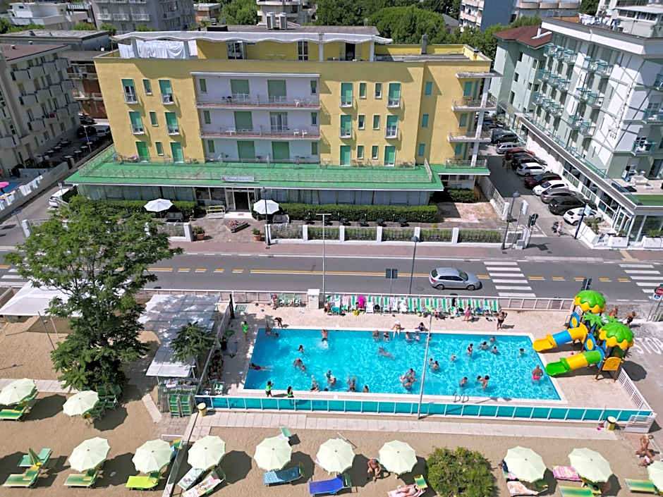 Hotel Holiday Park