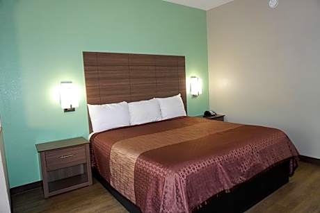 King Suite with Spa Bath