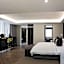 Seven Villa Hotel & Spa