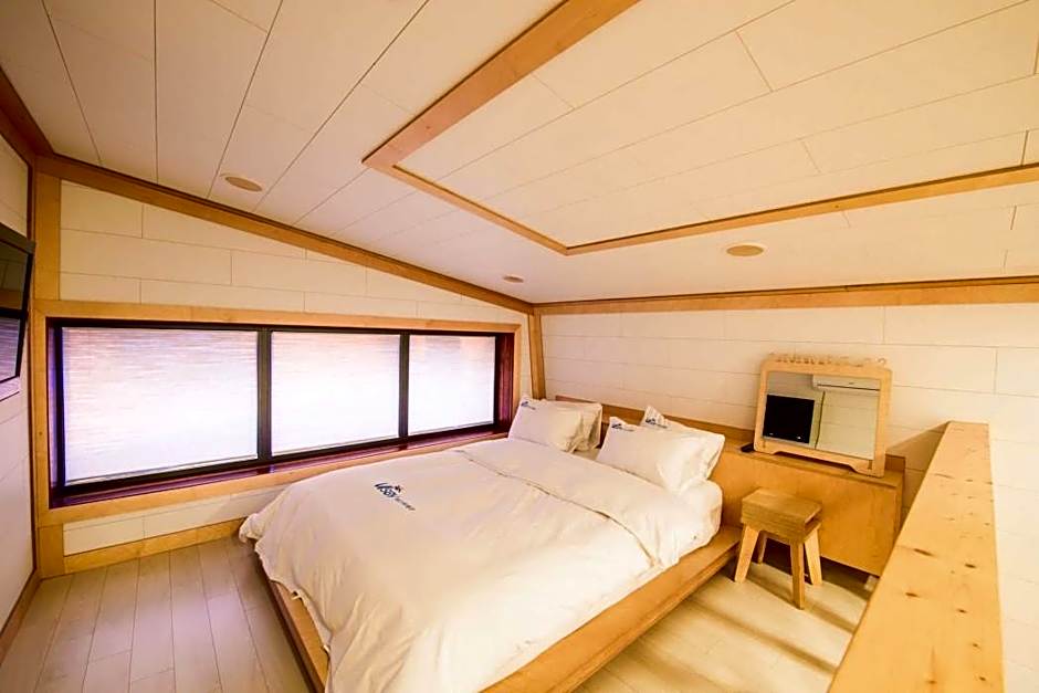 Visbyjeju&palmvillage