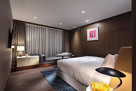 Valentine's Day Offer - Corner King Room