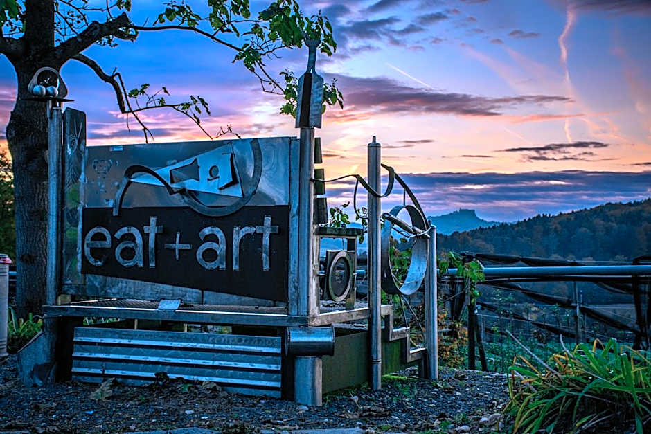 Malerwinkl Restaurant + Kunsthotel