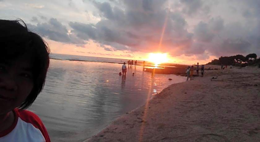 Penginapan Karanglaut Sayangheulang