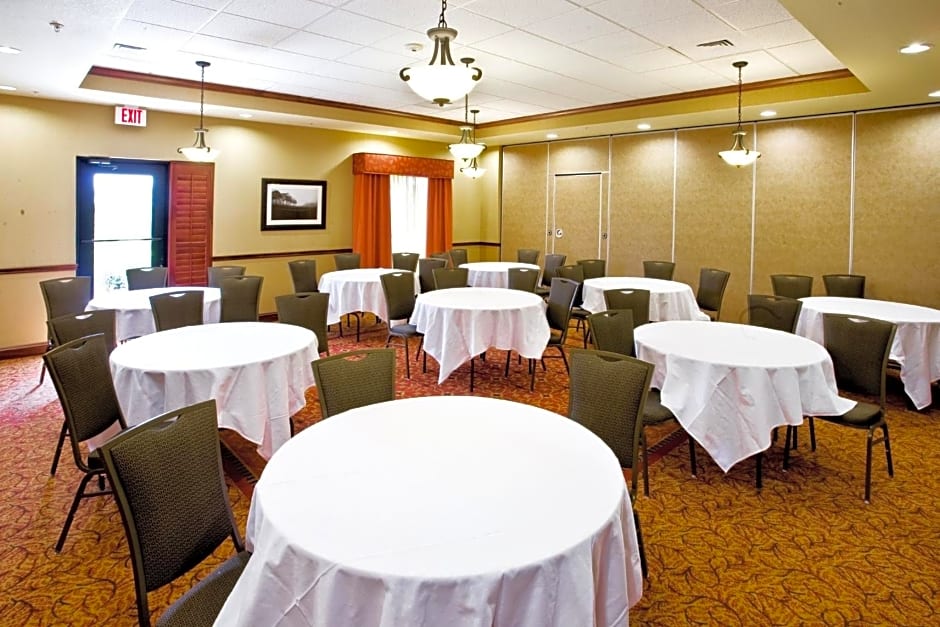 Holiday Inn Express Hotel & Suites Lake Placid