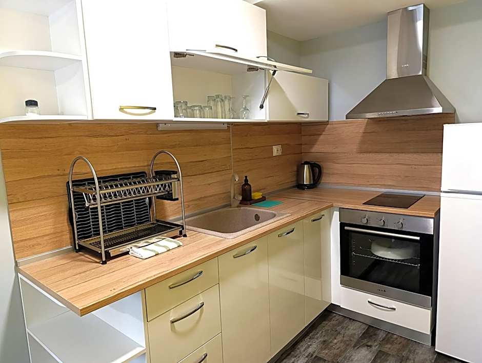 Lime House, Kyustendil