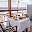 La Scala family apartments