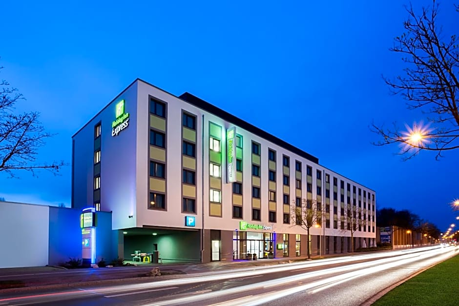 Holiday Inn Express Augsburg By IHG