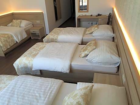 Superior Quadruple Room