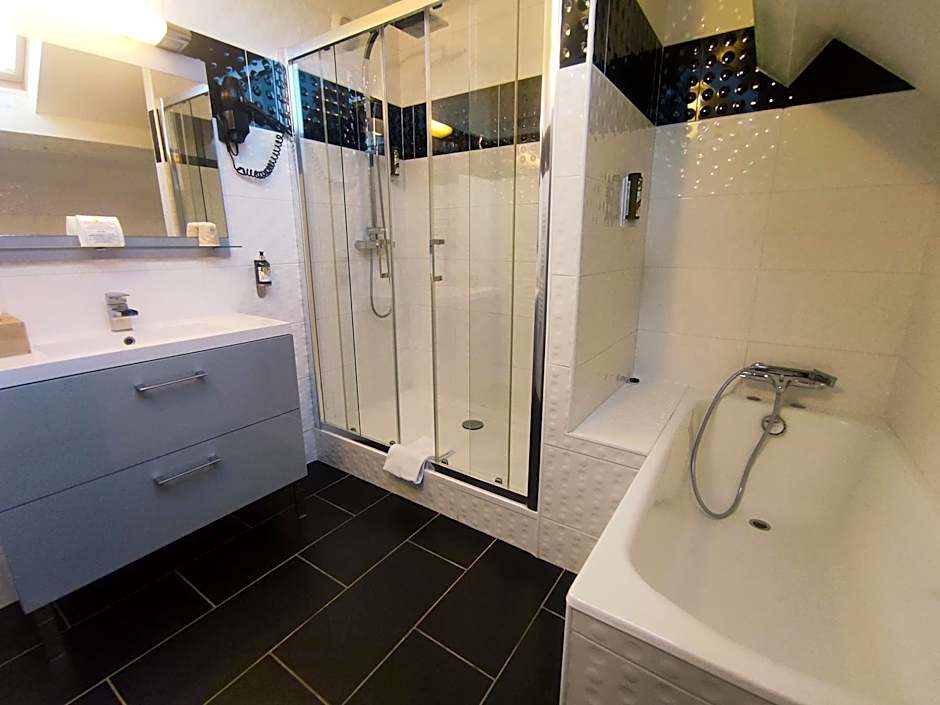 Hotel Be Guest Limoges Sud ex Black & Green