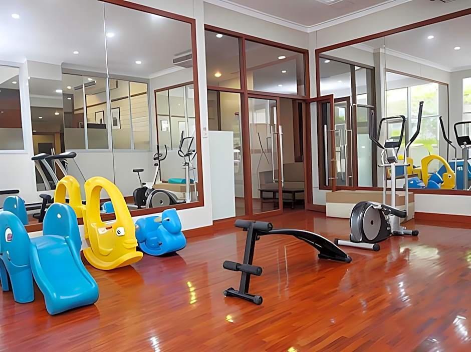 Grand Asoke Suites Boutique Residence