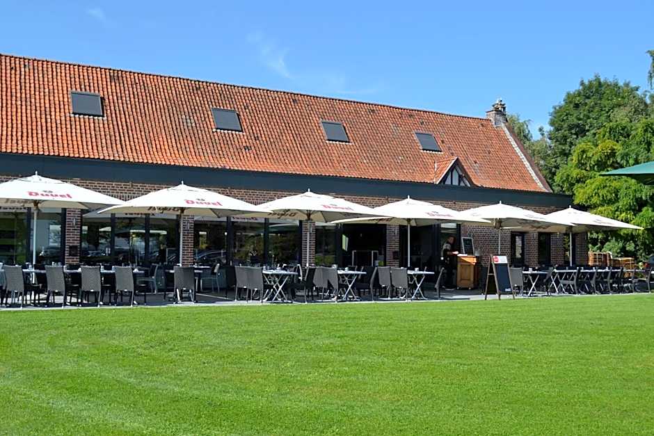 Le Domaine des Cigognes