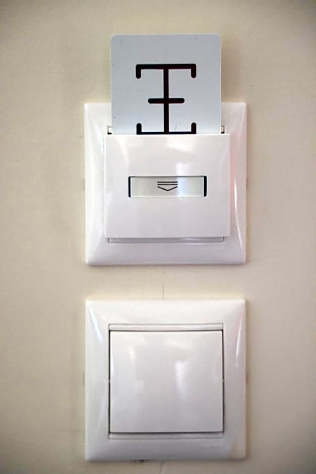 Xenion1850 culture and living