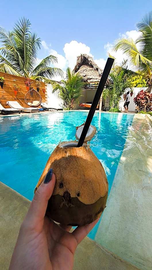 Reyna Resort By Cezere The Palm