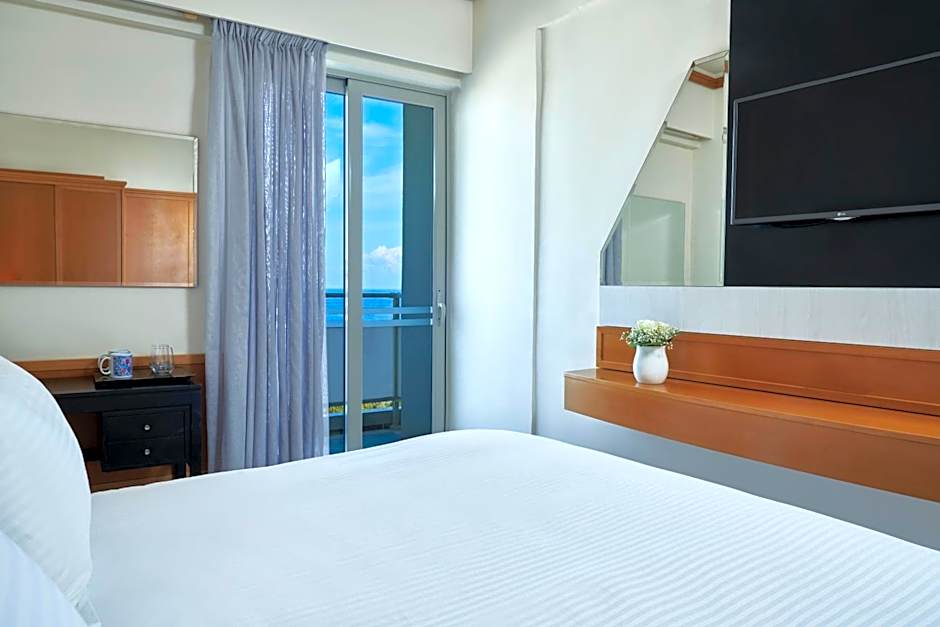 AQUAMARE CITY and BEACH