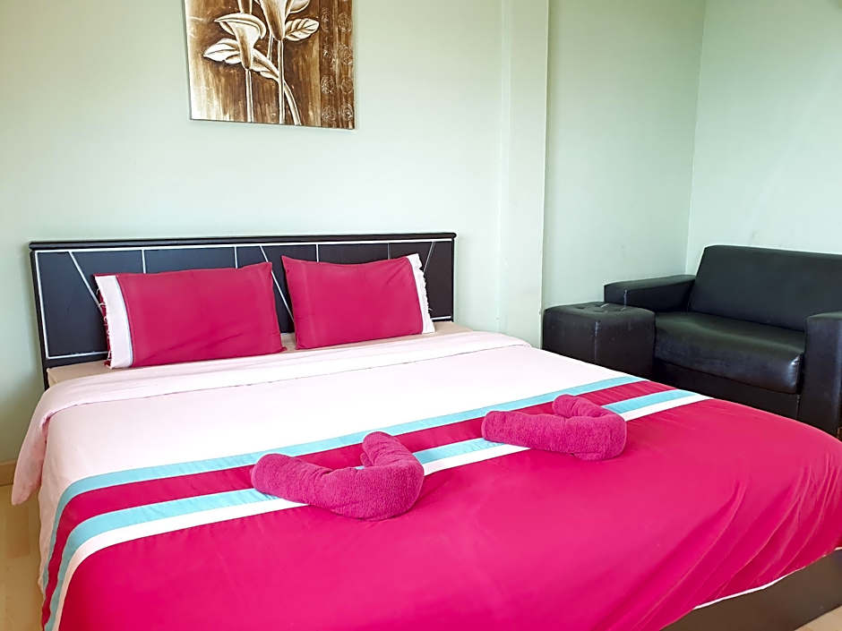 Sea beach Koh Larn 2 Hotel