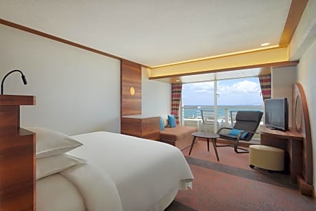 Double Room with Extra Bed and Ocean View - Main Tower Non-Smoking