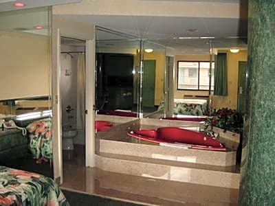 Miami Princess Hotel