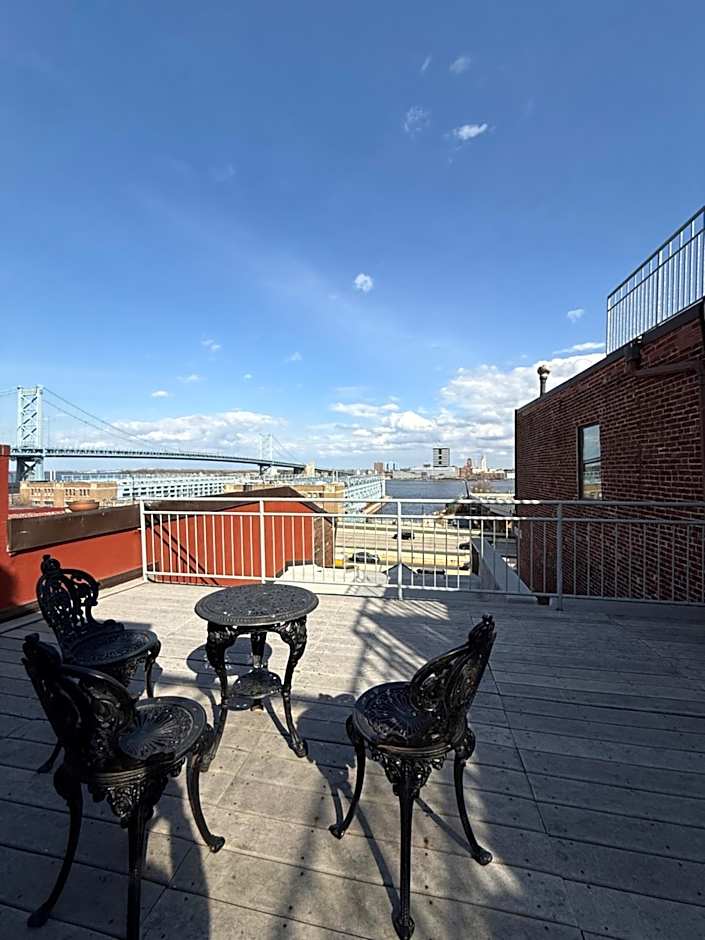 Penn's View Hotel Philadelphia