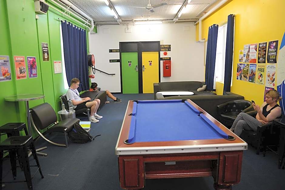 Maze Backpackers - Sydney