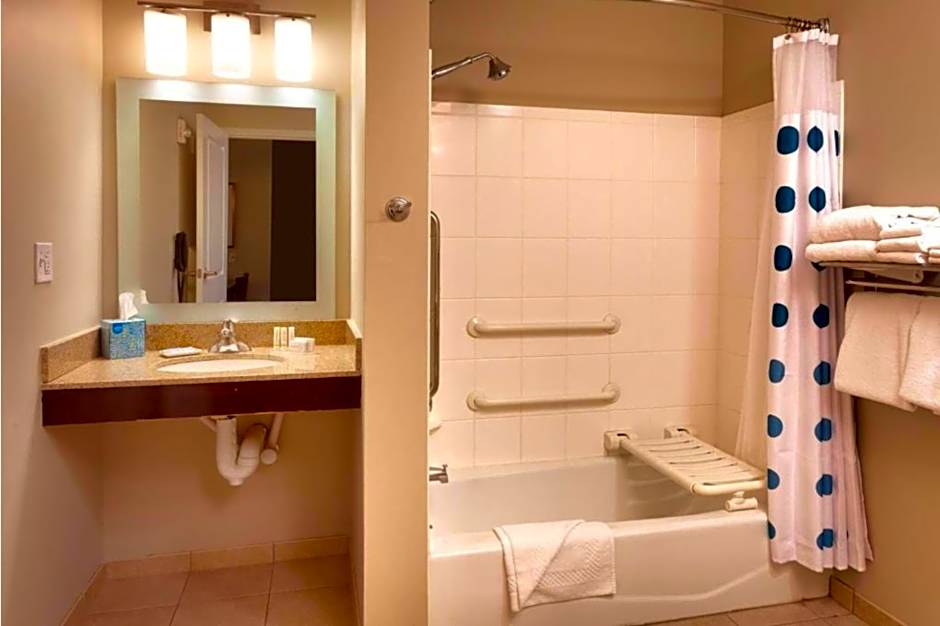 TownePlace Suites by Marriott Omaha West
