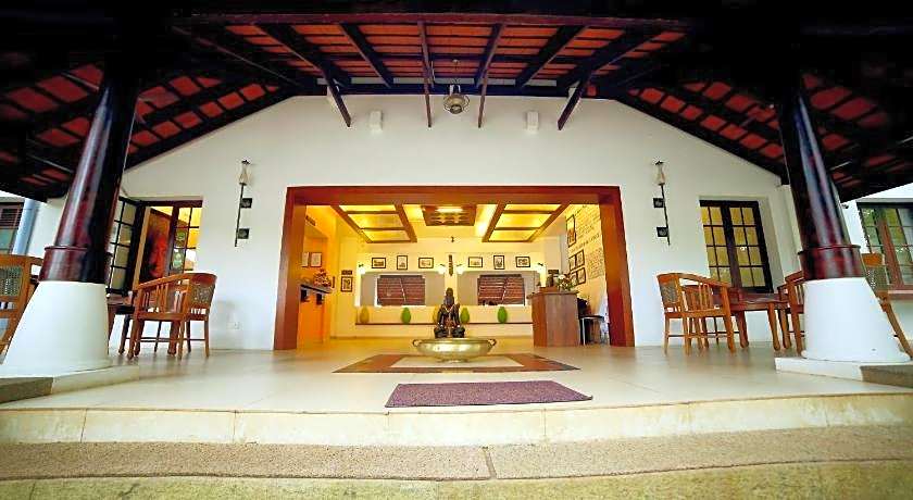 OLD LIGHTHOUSE BRISTOW HOTEL