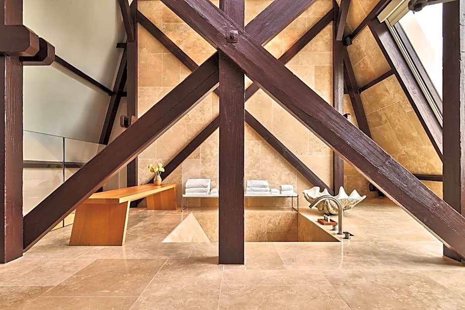 Conservatorium Hotel