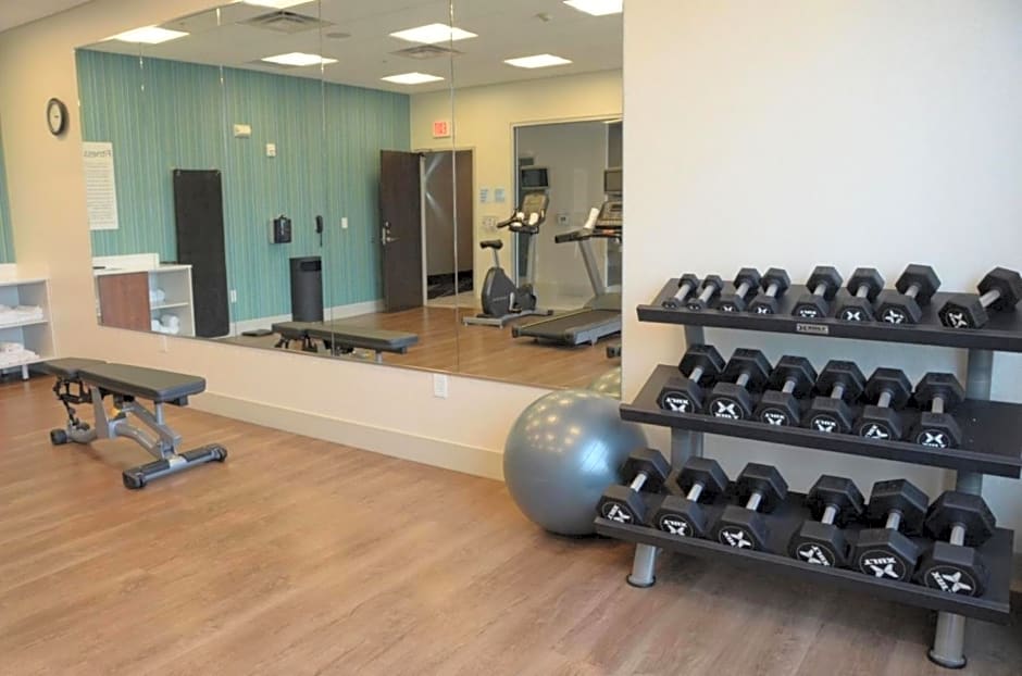 Holiday Inn Express & Suites Franklin - Berry Farms By IHG