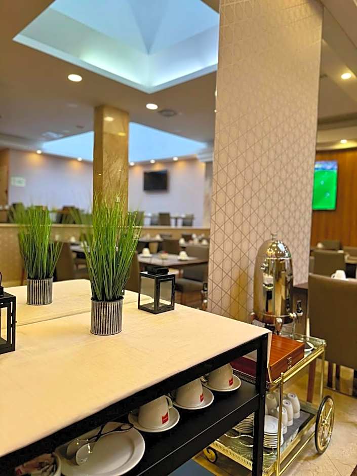 Masa Hotel Almirante