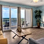 Laketown Wharf 1037