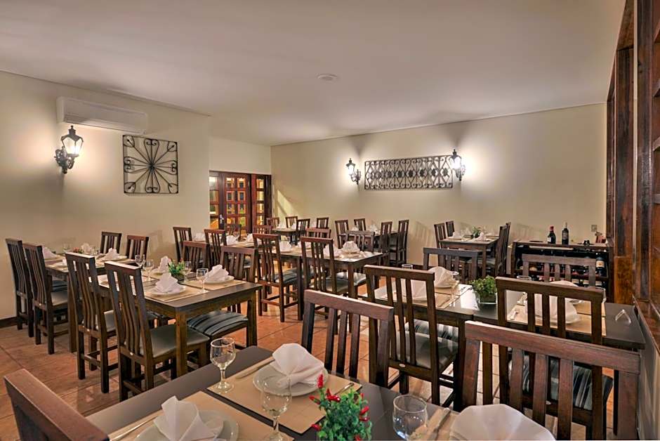 Hotel Deville Express Guaira