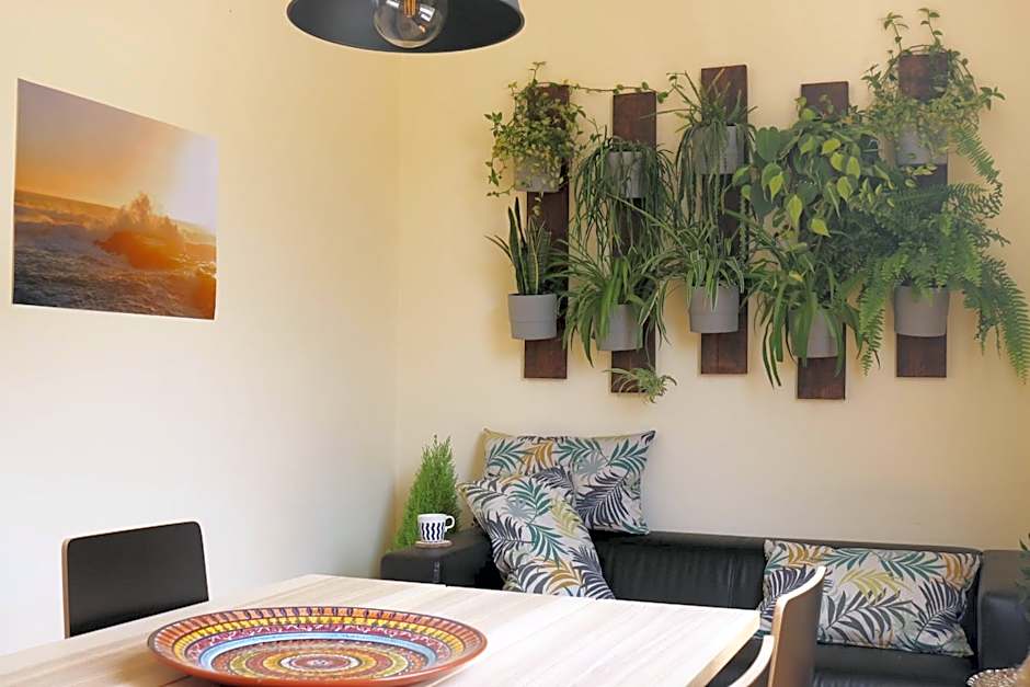 Green Element Guesthouse