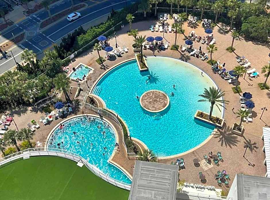 LAKETOWN 5 POOLs STEPS TO BEACH FAMILY FRIENDLY