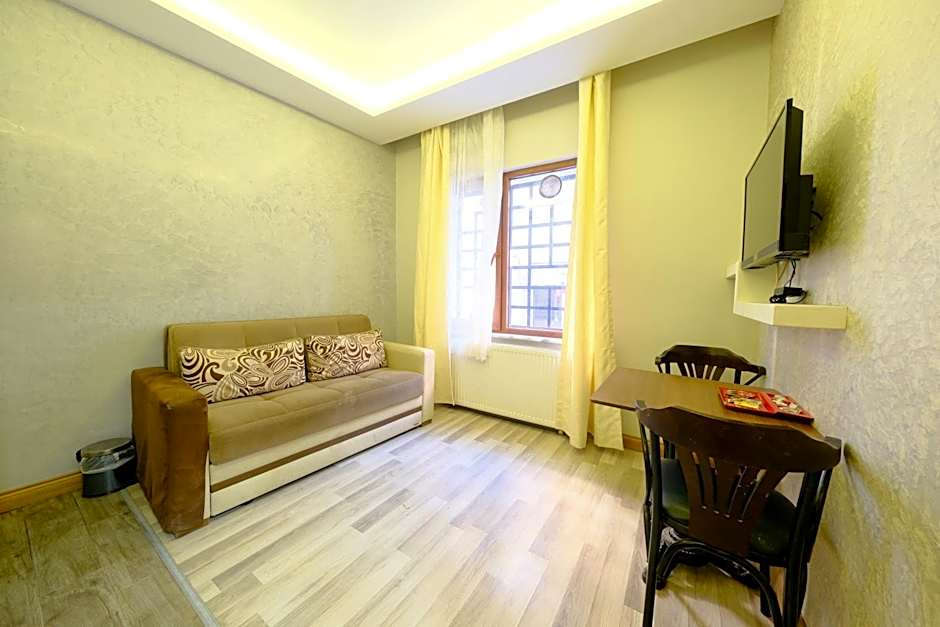 Taksim Celebi Suites