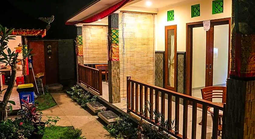 Reynold Artha Guest House RedPartner