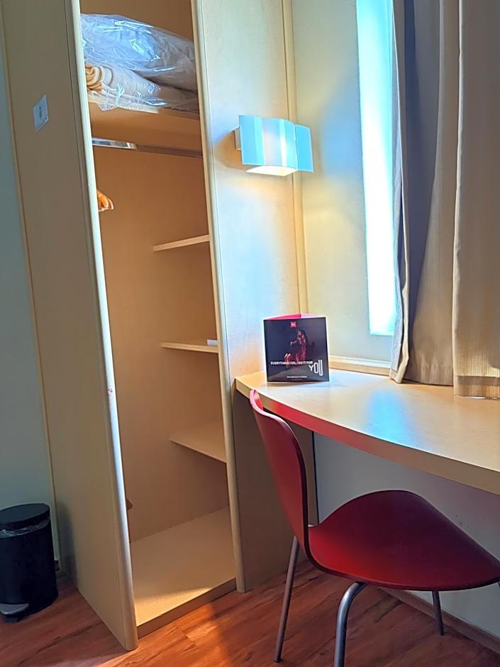 Ibis Monterrey Valle