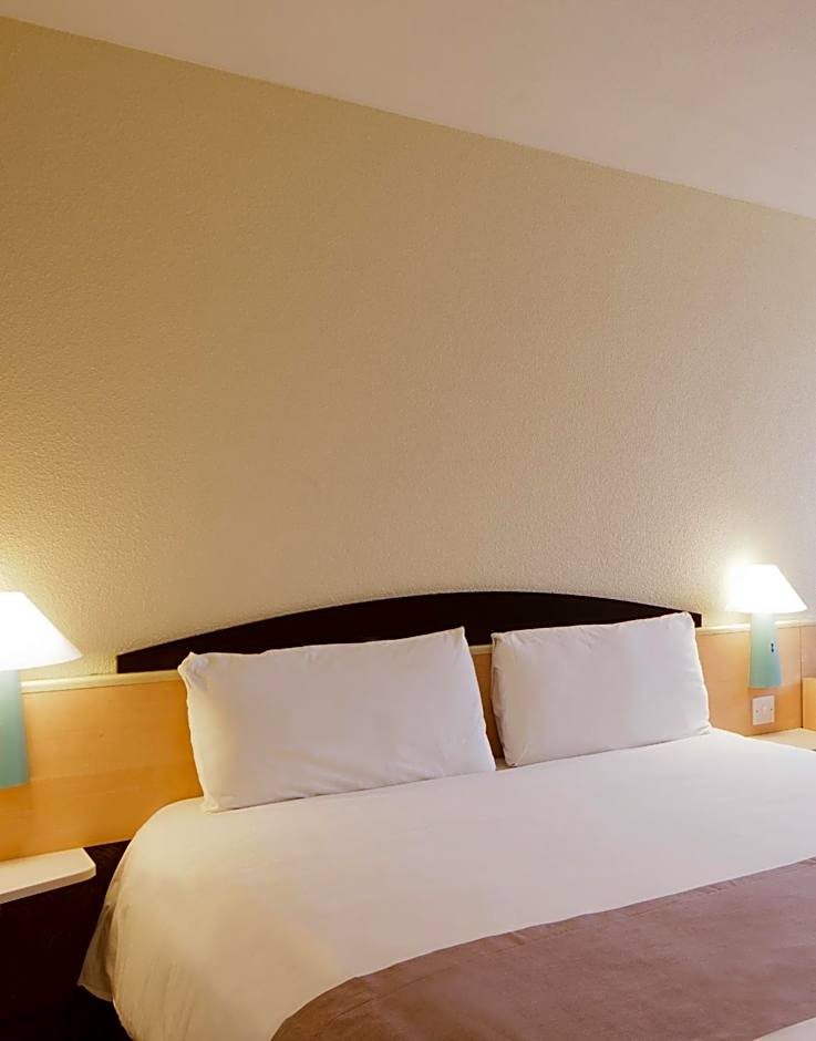 Ibis Brussels Airport