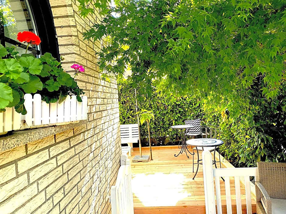 VILLA ORCHARD Frankfurt - Trade Fair Airport