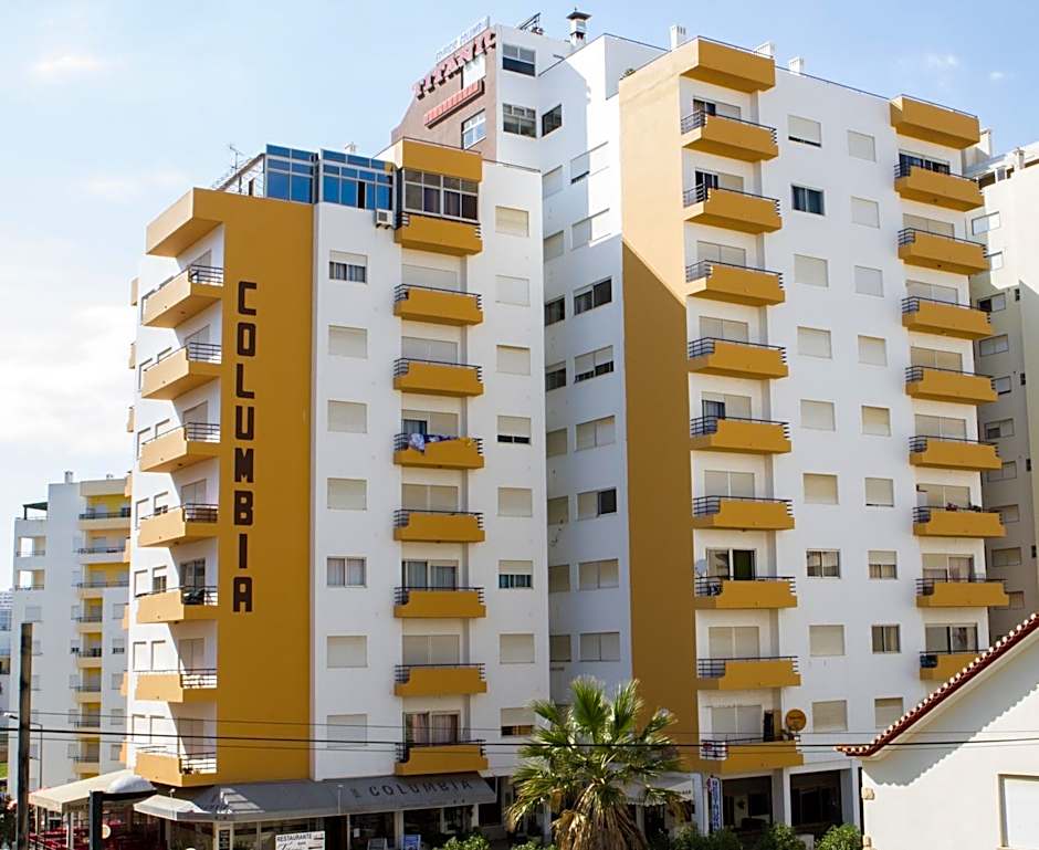 Columbia Apartamentos Turisticos