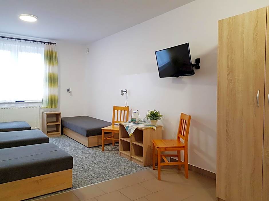 Ośrodek Kolonijno - Wypoczynkowy Ania