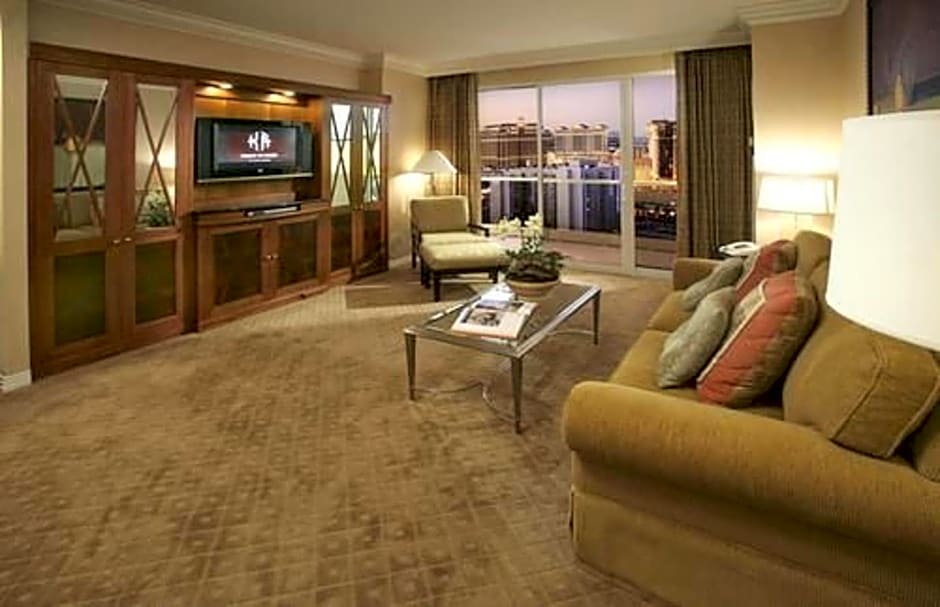 The Signature at MGM Grand - All Suites