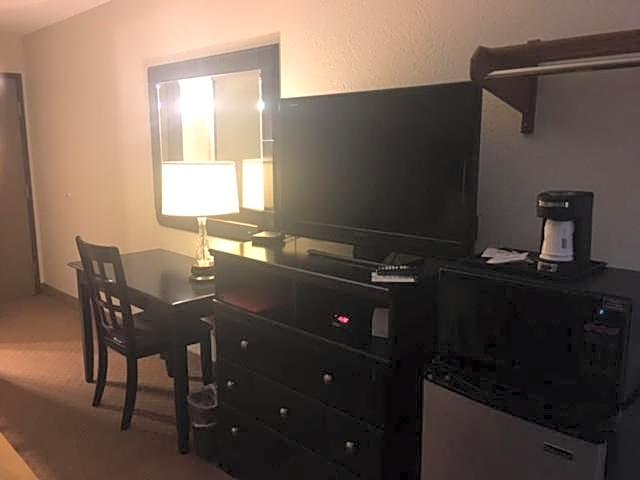 Super 8 by Wyndham New Castle