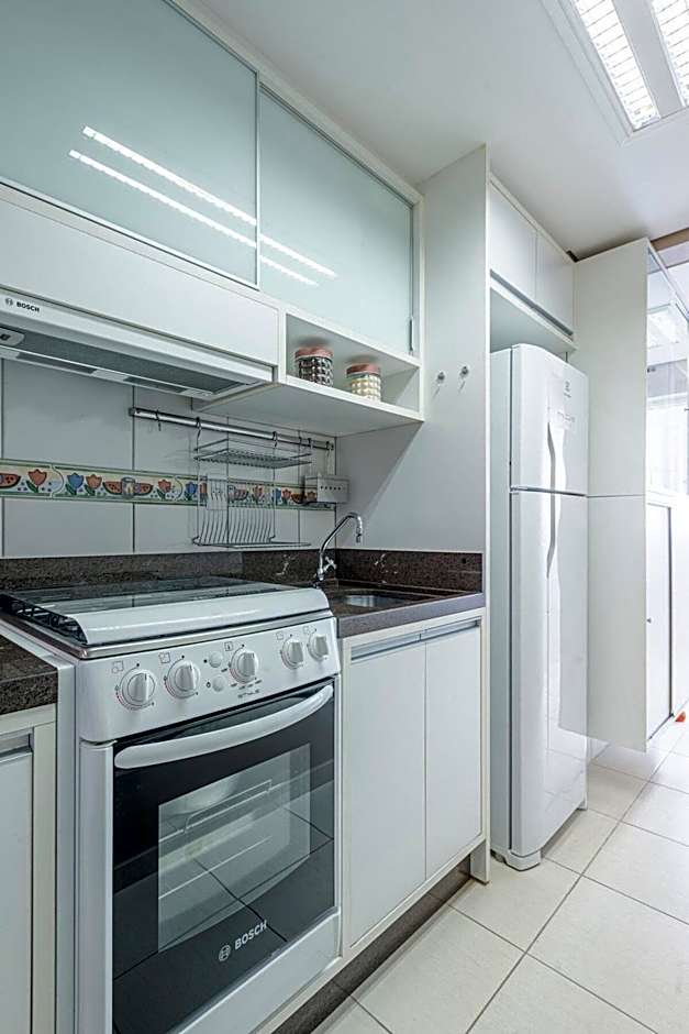 BRLC043- Apê aconchegante com 3Q ao lado da praia