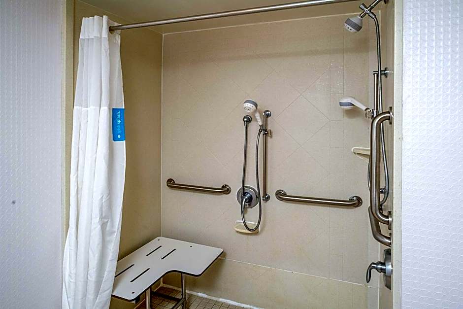 Hampton Inn By Hilton Charleston/Downtown/Civic Center