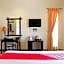 OYO 261 Sasono Putro Guest House