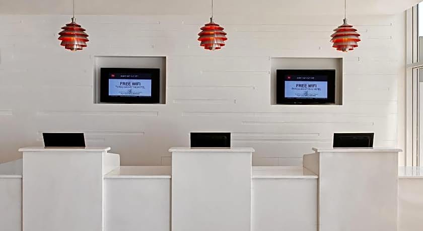 Ibis Yanbu Saudi Arabia Hotel