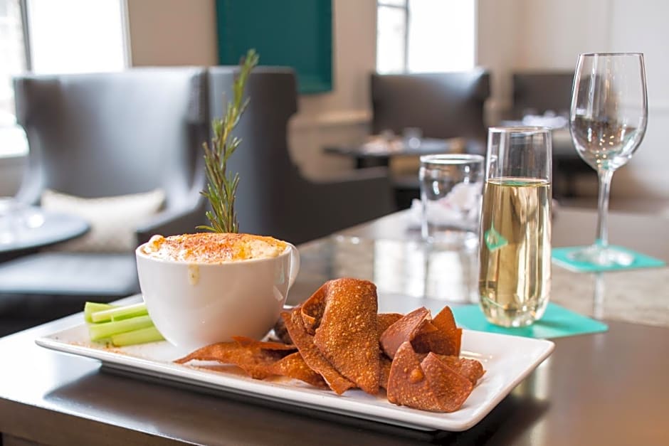 Hotel Indigo Baltimore Downtown by IHG