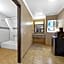 Econo Lodge Inn & Suites Fallbrook Downtown